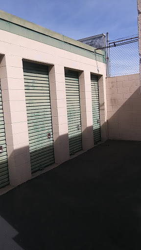 Self-Storage Facility «Bellflower Self Storage», reviews and photos, 14822 Lakewood Blvd, Bellflower, CA 90706, USA