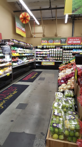 Grocery Store «Grocery Outlet Bargain Market», reviews and photos, 120 Morrissey Blvd, Santa Cruz, CA 95062, USA