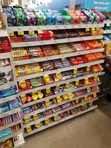 Grocery Store «Meijer», reviews and photos, 2160 Hartland Rd, Hartland, MI 48353, USA