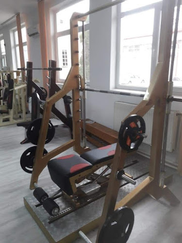 Kiry Muscle Gym - Sala de Fitness