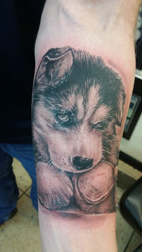 Tattoo Shop «River City Tattoo», reviews and photos, 1028 2nd St, Sacramento, CA 95814, USA