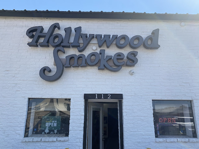 Hollywood Smokes