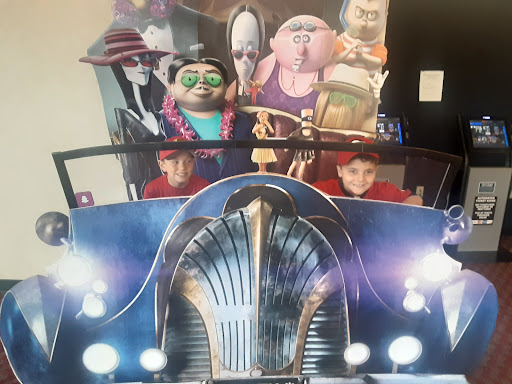 Movie Theater «Houston Lakes Stadium Cinemas 12», reviews and photos, 1121 GA-96, Warner Robins, GA 31099, USA