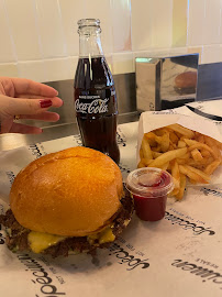 Frite du Restaurant de hamburgers Spécimen Burger à Paris - n°16