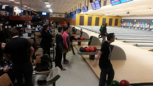 Bowling Alley «Harvest Lanes», reviews and photos, 4101 N St Peters Pkwy, St Peters, MO 63304, USA