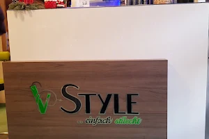 V-STYLE | Friseur image