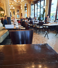 Atmosphère du Restaurant français Restaurant Le Square Trousseau à Paris - n°12