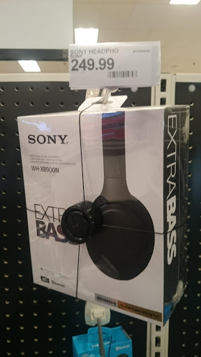 Shopping Mall «Laguna Crossroads», reviews and photos, 7419 Laguna Blvd, Elk Grove, CA 95758, USA