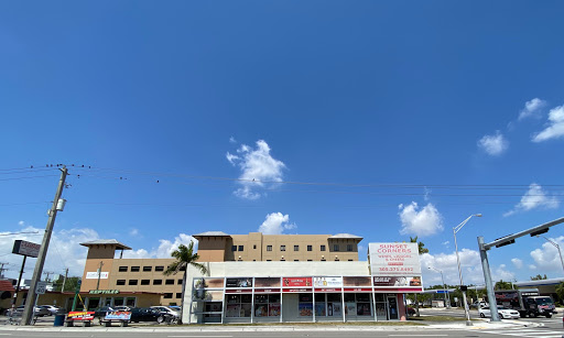 Liquor Store «Sunset Corners Wines & Liquors», reviews and photos, 8701 SW 72nd St, Miami, FL 33173, USA