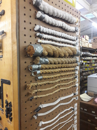 Hardware Store «W.C. Winks Hardware», reviews and photos, 200 SE Stark St, Portland, OR 97214, USA