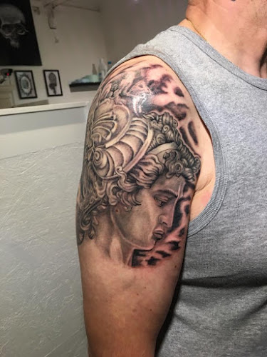 Schmärzgeld Tattoo - Tattoostudio