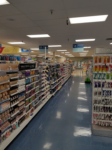 Grocery Store «Schnucks», reviews and photos, 501 Beltline Rd, Collinsville, IL 62234, USA