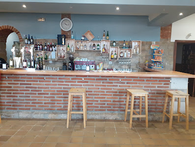 EL CAFE bar restaurante Pl. Mayor, 2, 47194 Mucientes, Valladolid, España