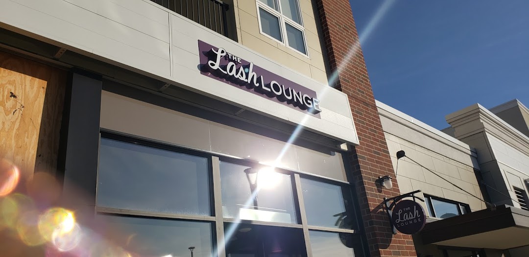 The Lash Lounge Brookfield – The Corners