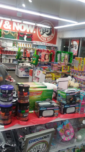 Variety Store «Five Below», reviews and photos, 23678 US Hwy 19 N, Clearwater, FL 33765, USA