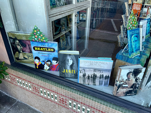 Book Store «Angel City Bookstore & Gallery», reviews and photos, 218 Pier Ave, Santa Monica, CA 90405, USA