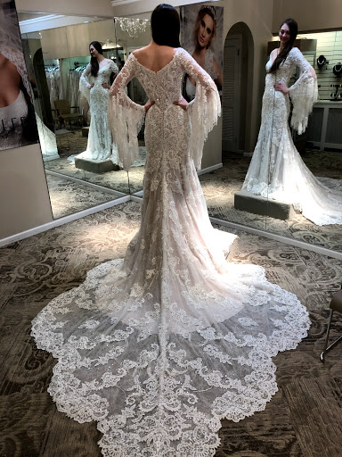 Bridal Shop «J & B Bridals & Formals», reviews and photos, 136 S Main St, Chambersburg, PA 17201, USA