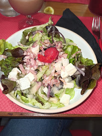 Salade Cobb du Restaurant français Restaurant Chez Léon à Vallon-Pont-d'Arc - n°3