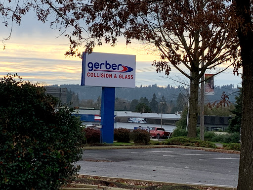Auto Body Shop «Gerber Collision & Glass», reviews and photos, 16420 SE McLoughlin Blvd, Milwaukie, OR 97267, USA