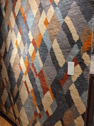 Furniture Store «Crate and Barrel», reviews and photos, 2680 NE 49th St, Seattle, WA 98105, USA