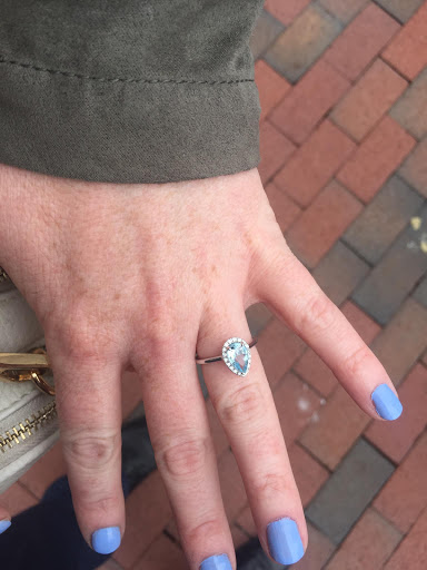 Jewelry Store «Jewelry Design Gallery», reviews and photos, 357 U.S. Route 9 South, Towne Pointe Shopping Center, Manalapan Township, NJ 07726, USA