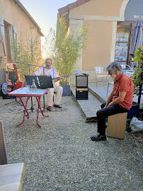 Atmosphère du Café La Taverne à Chantelle - n°3