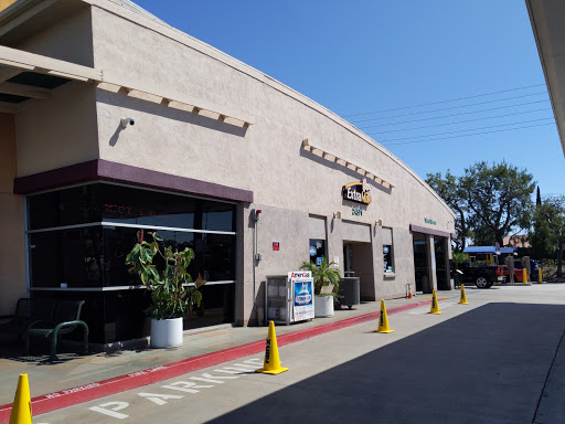 Car Wash «Lake Forest Express Wash», reviews and photos, 24571 Trabuco Rd, Lake Forest, CA 92630, USA