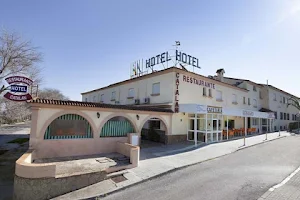 Hotel Restaurante Catalán image