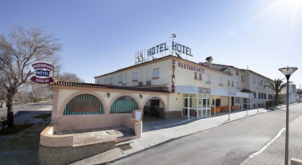 Hotel Restaurante Catalán - Av. de la Constitución, s/n, 11510 Puerto Real, Cádiz, Spain