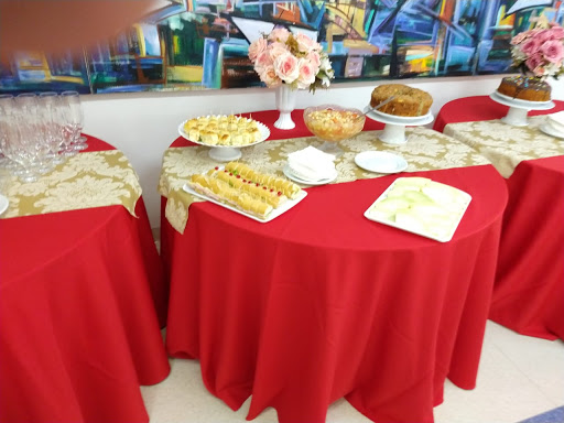 Logo da empresa - Doce Mel Buffet