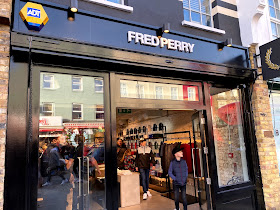 FRED PERRY London Camden Store