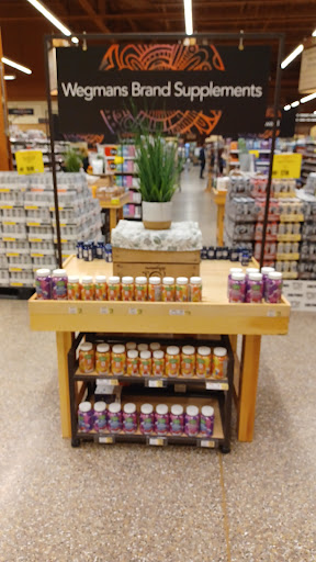 Supermarket «Wegmans», reviews and photos, 15 Woodbridge Center Dr, Woodbridge, NJ 07095, USA