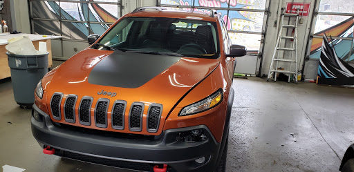 Sign Shop «Wraps -n- Signs», reviews and photos, 7441 S Westnedge Ave #500, Portage, MI 49002, USA