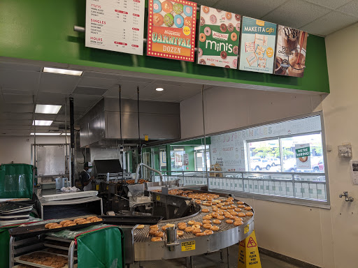 Bakery «Krispy Kreme Doughnuts», reviews and photos, 2900 S 108th St, Milwaukee, WI 53227, USA