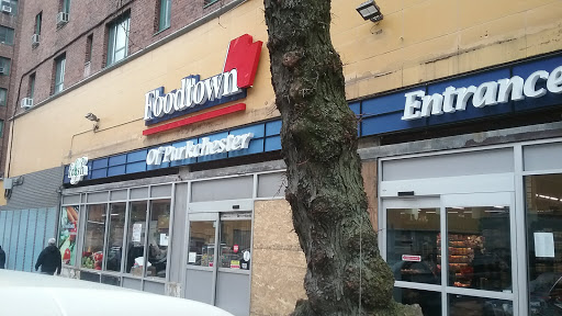 Grocery Store «Foodtown of West Ave», reviews and photos, 1489 West Ave, Bronx, NY 10462, USA