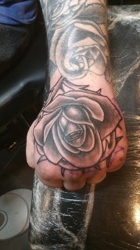 Explore upper arm tattoo ideas for females, creative tattoo ideas in Saint Paul, available at St Paul Tattoo