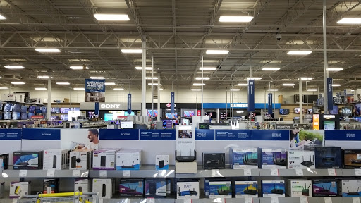Electronics Store «Best Buy», reviews and photos, 26 Plaza Dr, Fairview Heights, IL 62208, USA