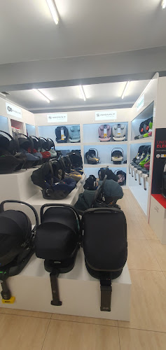 Bee Szop - Foteliki samochodowe Rzeszów, Fotelikowe Centrum Bezpieczeństwa - Sklep