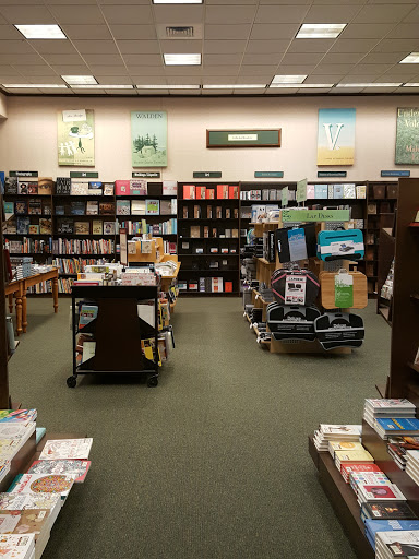 Book Store «Barnes & Noble Bookstores», reviews and photos, 2325 S Stemmons Fwy #401, Lewisville, TX 75067, USA