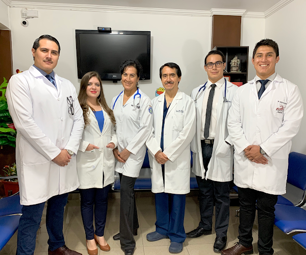 ProSalud Medical Center - Dr. Lino Rojas/ Dra. Blanca Cruz - Riobamba