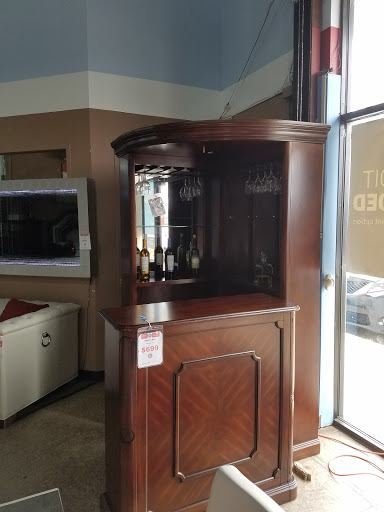 Furniture Store «UR FURNITURE CENTER», reviews and photos, 16747 North Fwy, Houston, TX 77090, USA