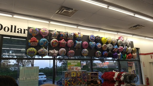 Dollar Store «Dollar Tree», reviews and photos, 1351 Southern Dunes Blvd, Haines City, FL 33844, USA