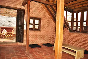 Yamba Traditional Home image