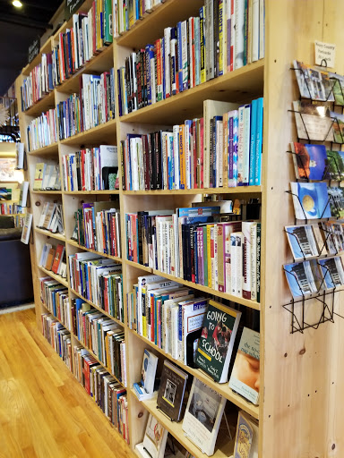 Book Store «Duck River Books», reviews and photos, 12 Public Square, Columbia, TN 38401, USA