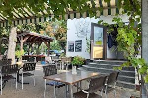 Café Restaurant Bundeshäuschen image