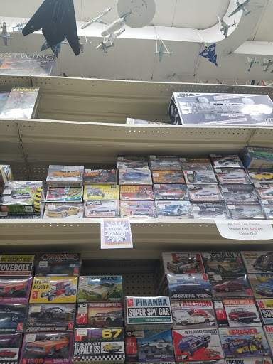 Toy Store «Eugene Toy & Hobby», reviews and photos, 32 E 11th Ave, Eugene, OR 97401, USA