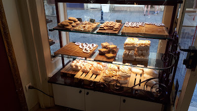 Du pain et des gâteaux à Nancy