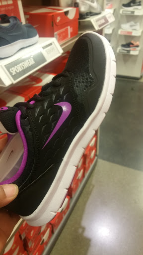 Sporting Goods Store «Nike Factory Store», reviews and photos, 4600 Shelbyville Rd #615, Louisville, KY 40207, USA