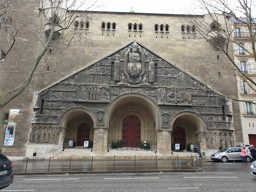 Église Saint-Pierre-de-Chaillot à Paris