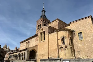 Iglesia de San Martín image